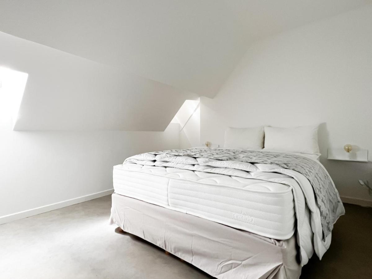 Atypique Sous Chateau Vieille Ville Annecy Exterior photo